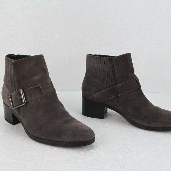 Aquatalia Foster Dark Gray Suede Ankle Booties 8.5 - Picture 5 of 11